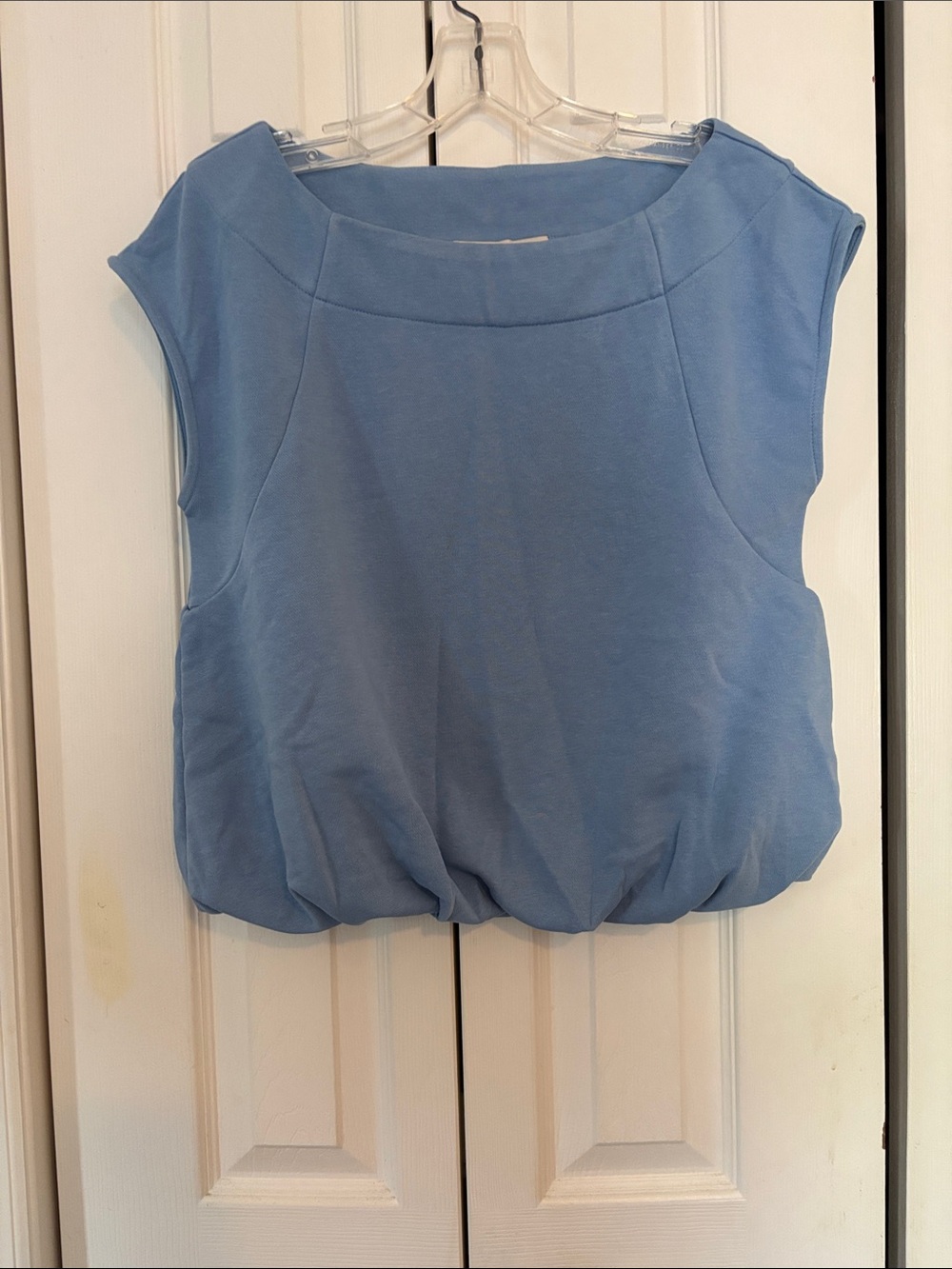 Bubble hem top